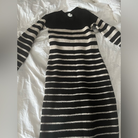 H&M striped sweater dress - Picture 3 of 5